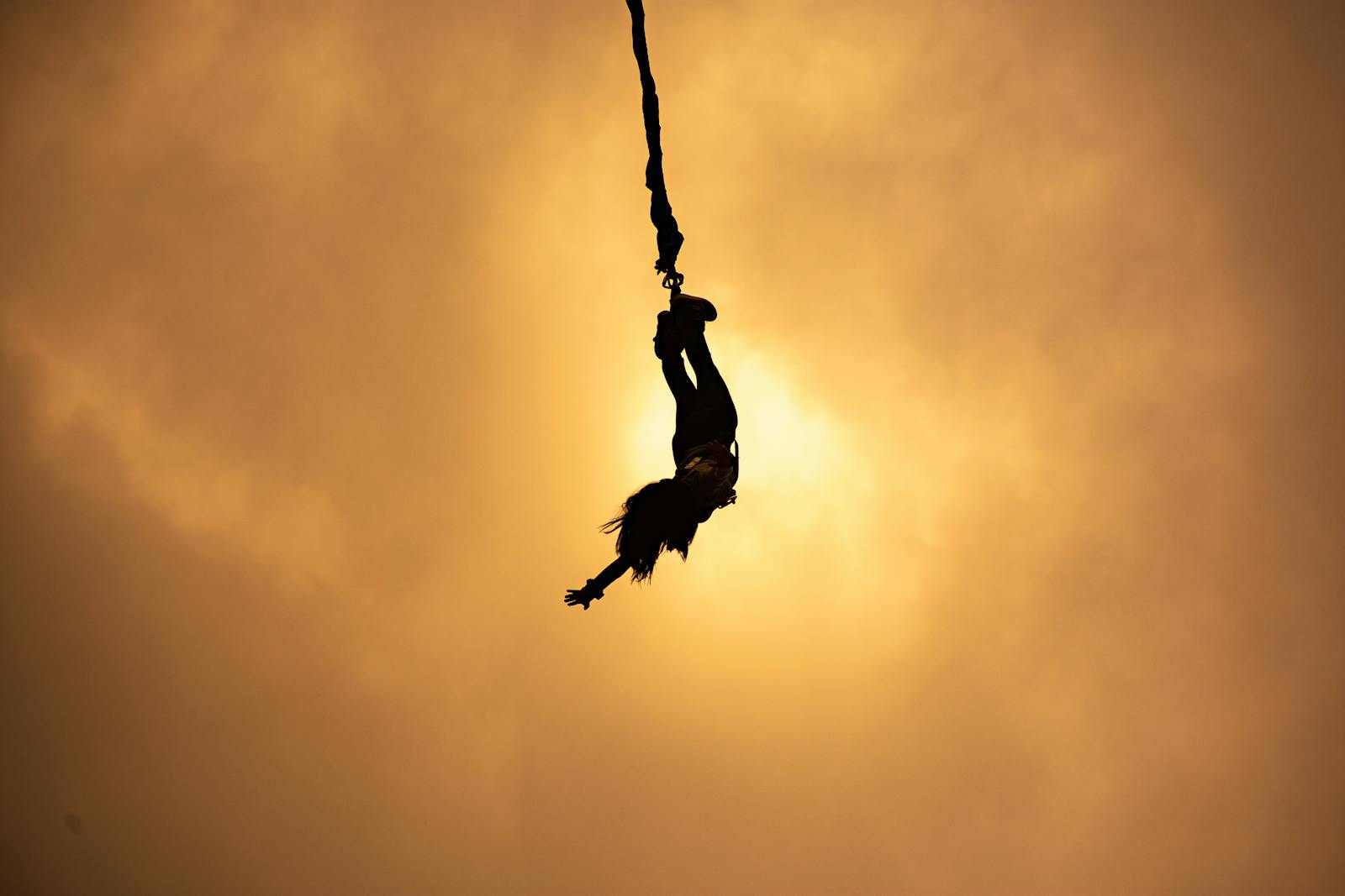 Bungee jumping
